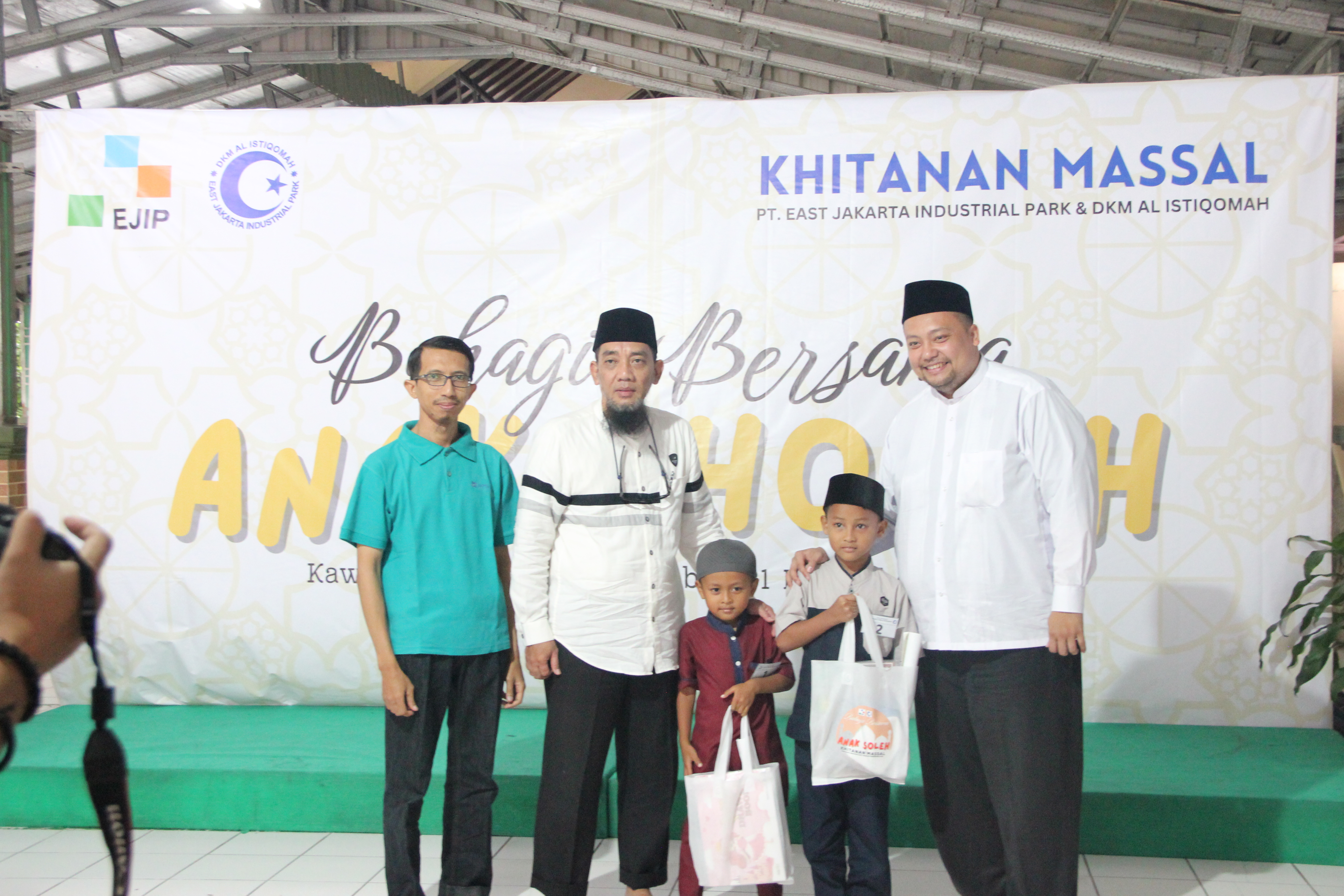 Khitanan Massal 2024